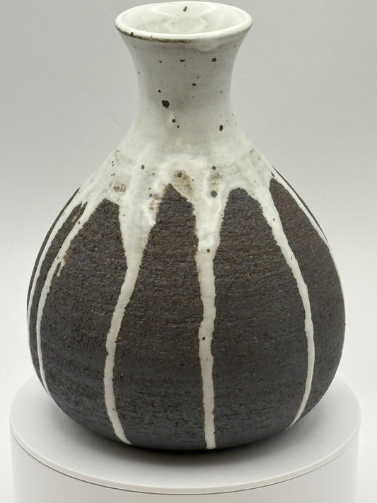 Black Bud Vase